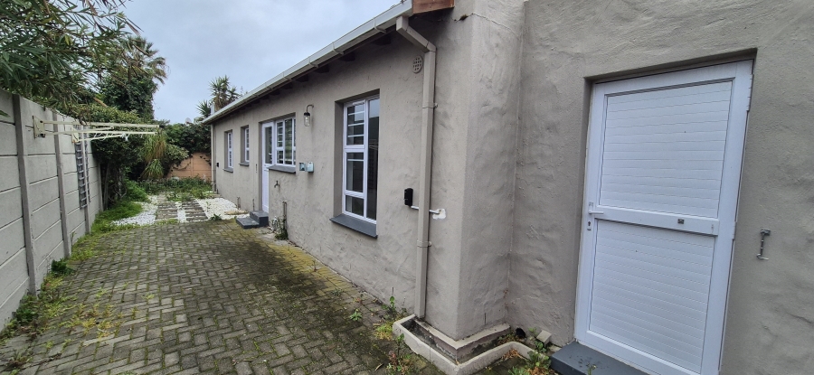 To Let 3 Bedroom Property for Rent in Waves Edge Western Cape